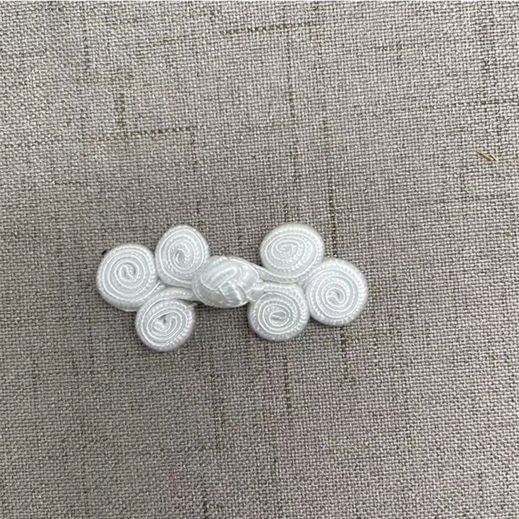 Chinese Button Knot With Loop