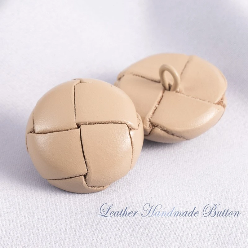 Real Leather Buttons factory